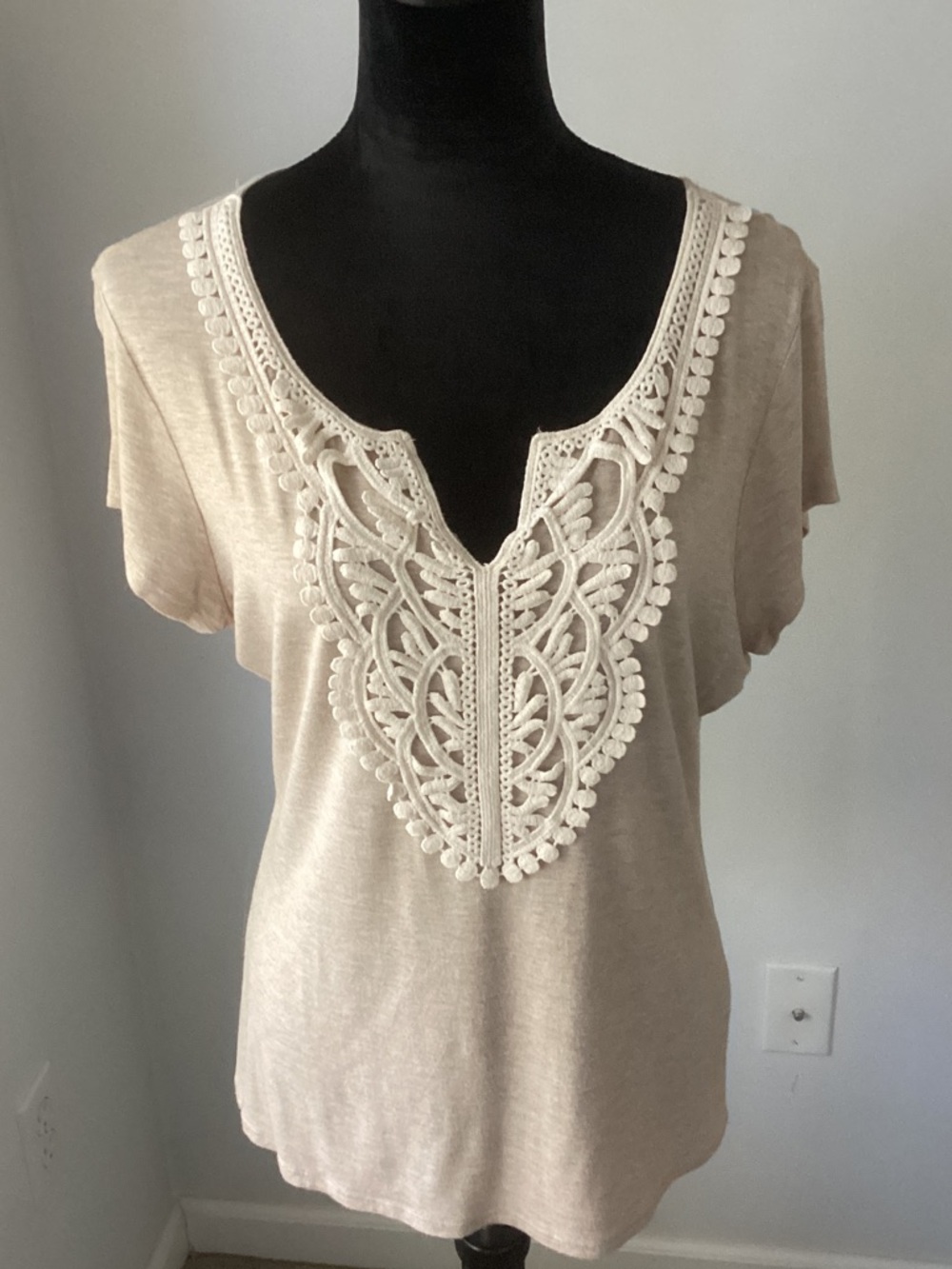 VENUS Tee with Crochet V-Neck